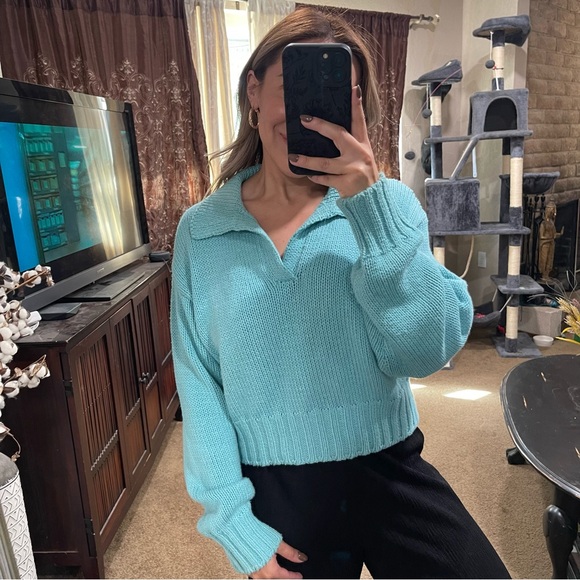 Ciao Lucia | Torino V-Neck Sweater Size: Small - Picture 3 of 7